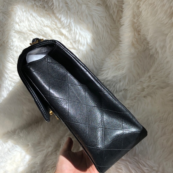 [SOLD]Chanel XL Vintage Classic Single Flap - Picture 4 of 12